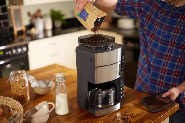 Russell Hobbs Grind&Brew Kaffeemaschine mit Mahlwerk und digitalem Timer für perfekten Kaffee